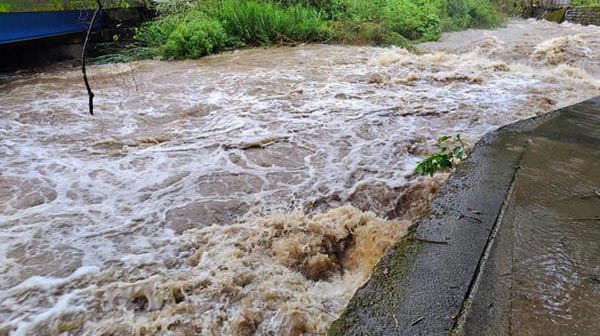 大雨による河川の氾濫