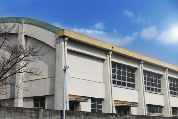 避難所学校の体育館