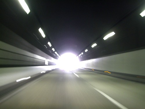 高速道路トンネル