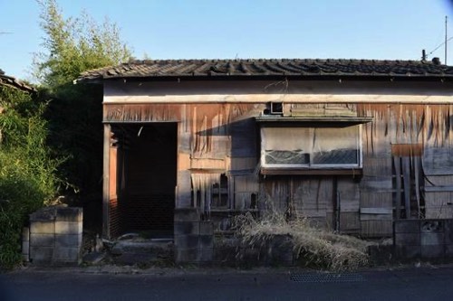 地震・台風で危険老朽化した平屋建て住宅