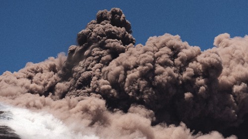 タンボラ火山噴火