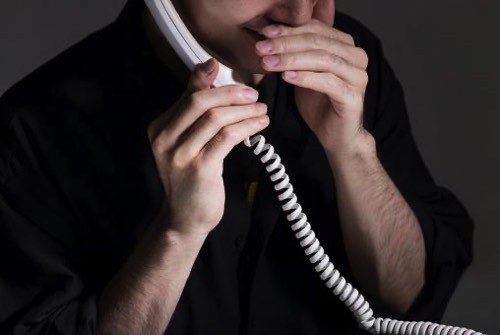 なりすまし支援詐欺