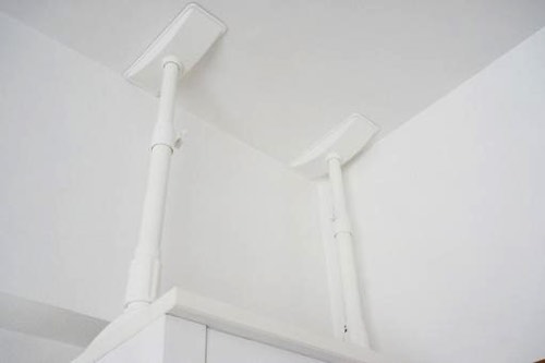 地震家具転倒防止グッズ