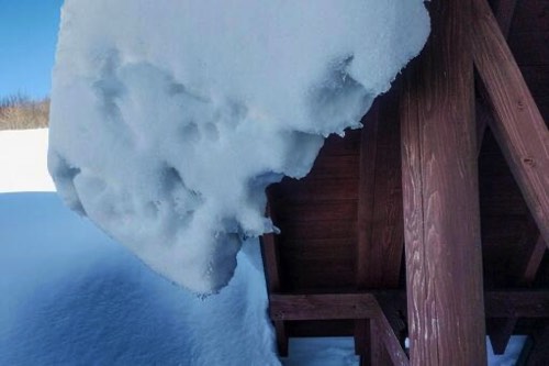 大雪による雪庇