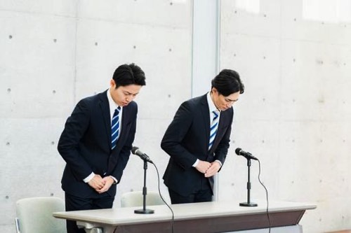 謝罪会見