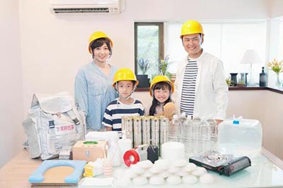 防災に備える家族