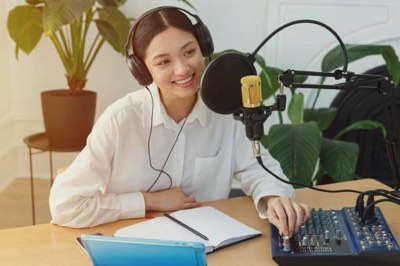 ラジオパーソナリティ