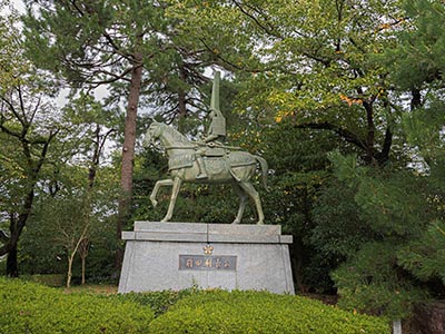 富山県高岡市の観光名所