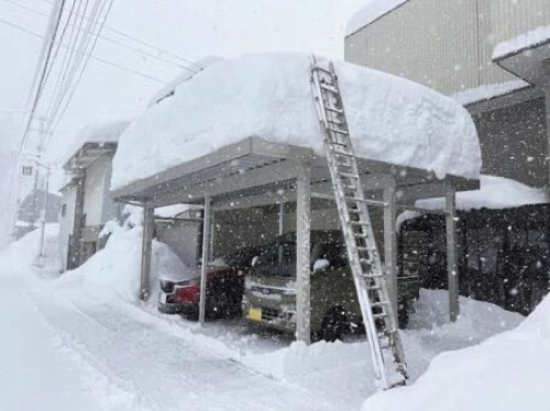 カーポートの豪雪積雪