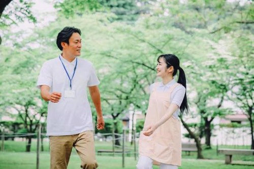 笑顔の支援ヘルパー