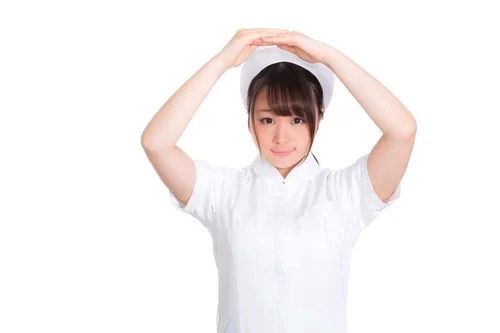 丸ジェスチャーを出す看護婦さん