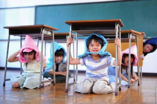 子どもたちの避難訓練