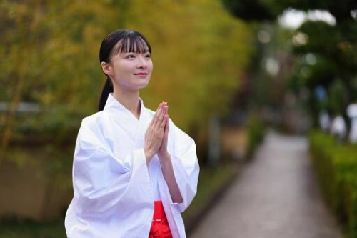 巫女さん